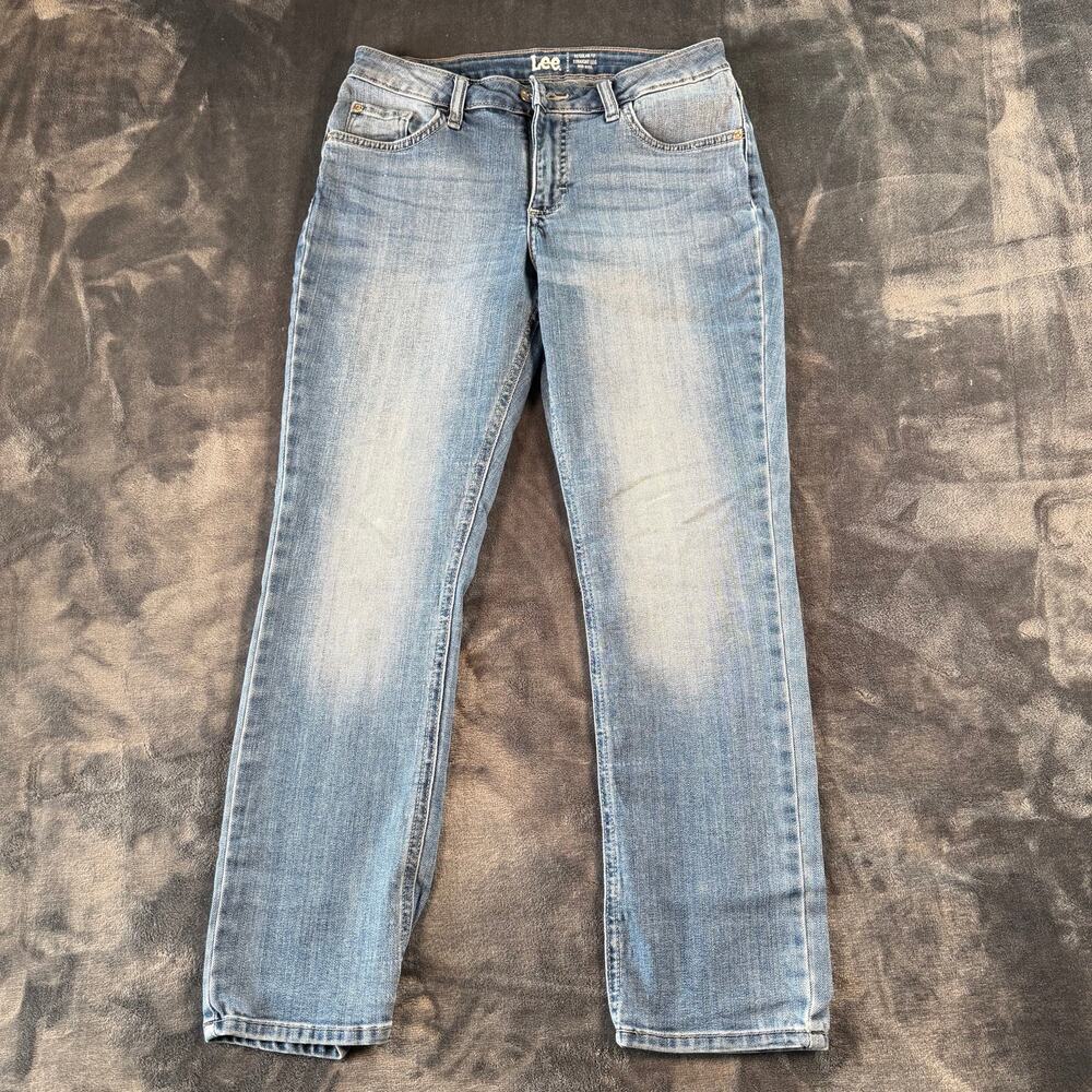 Lee Women's 6P Petite Light Wash Regular Fit Straight Leg Mid Rise Jeans